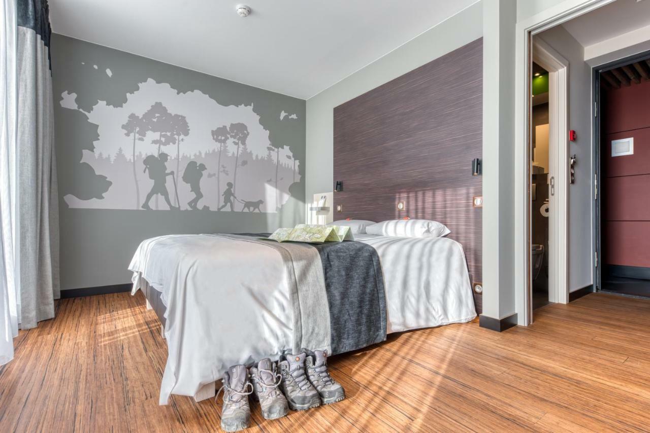 Le Merceny Motel Bastogne Room photo